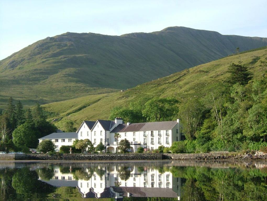 Leenane Hotel Leenaun Exterior foto